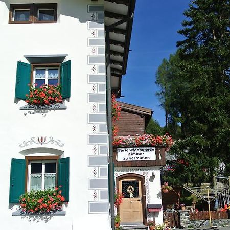 Апартаменты Pension Hof Zur Stilli Давос Экстерьер фото