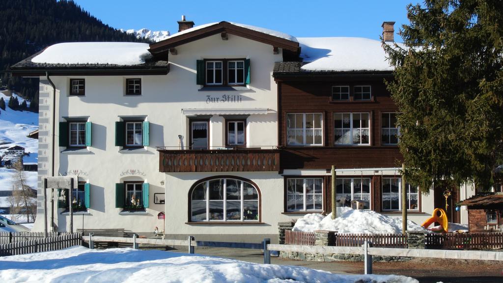 Апартаменты Pension Hof Zur Stilli Давос Экстерьер фото
